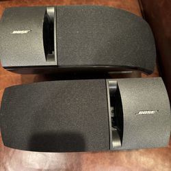 Bose Wall Wire Speakers 