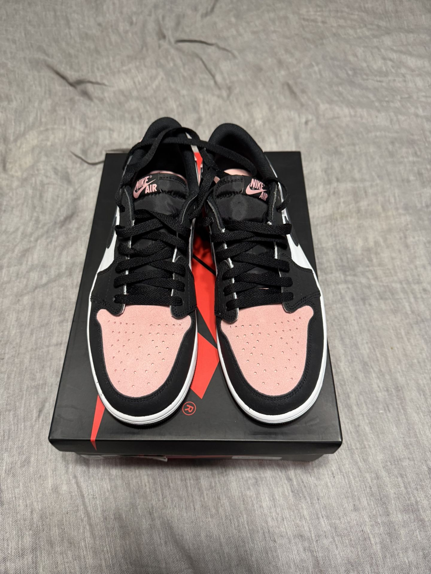 Jordan 1 Low OG Bleached Coral Sz 10.5 Og All $60