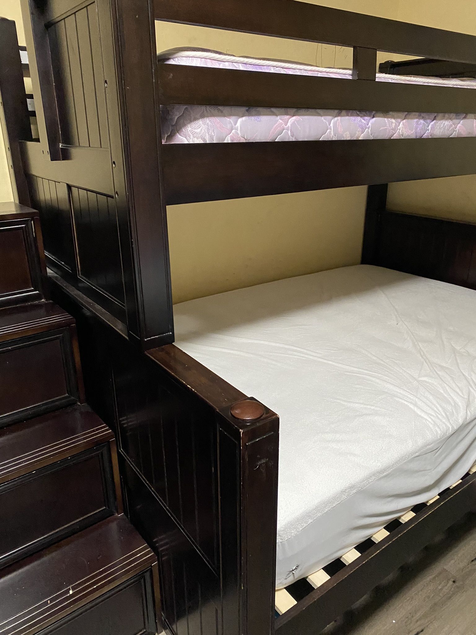 Bunk Bed Full Size & twin Size