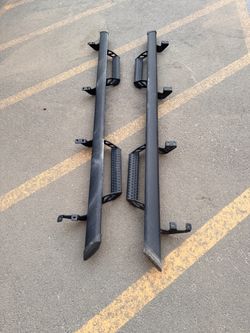 2021 Toyota Tundra CrewMax Side Steps