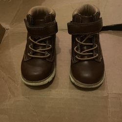 Stride Rite360 Boots 