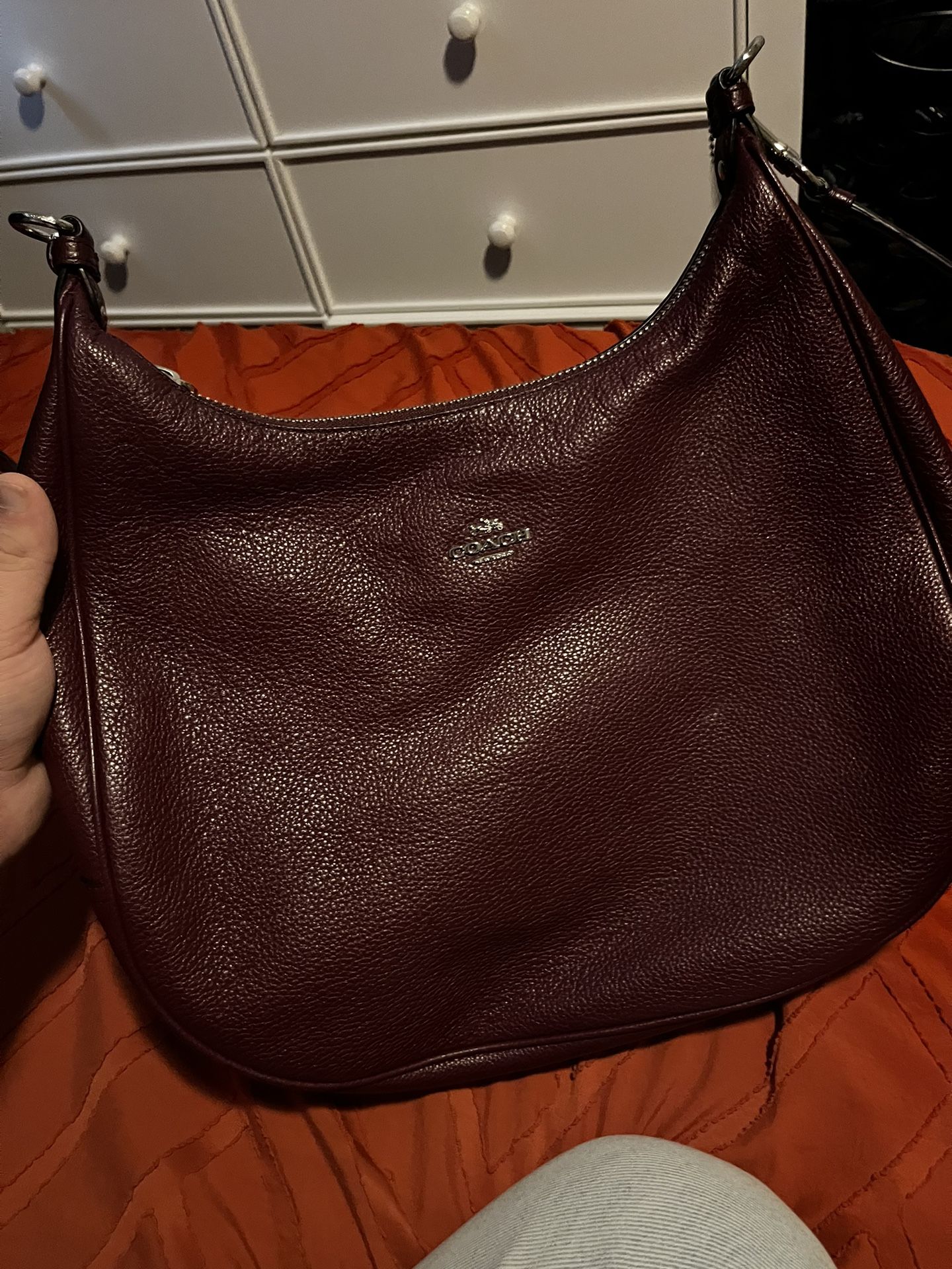 Coach Messenger bag (Cherry color)