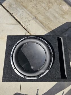 JL Audio W6 comes With Ported Box