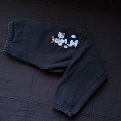 Hello Kitty Hypland Sweats