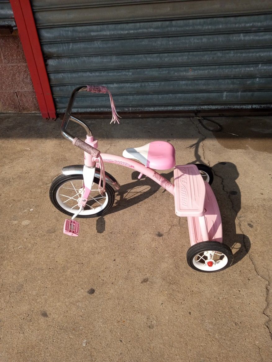 Radio Flyer Double Deck Trike