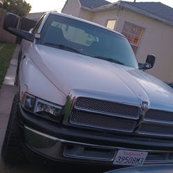 1998 Dodge Ram 2500  Diesel  5.9