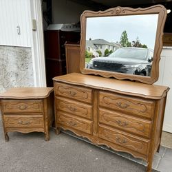 French Provincial 3 Piece Bedroom Set