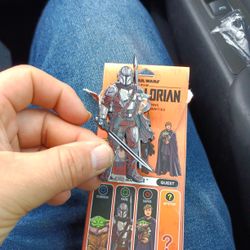 Star Wars The Mandalorian Holding Baby Yoda Rare Fig Pin