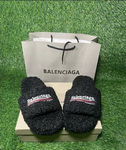 Balenciaga Slides