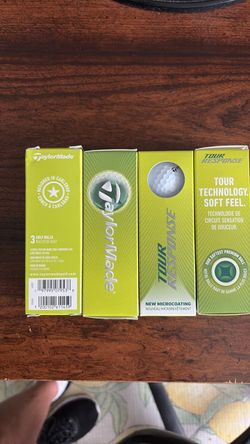 Golf Balls - New - TaylorMade Tour Response