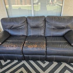 Free Sofa 