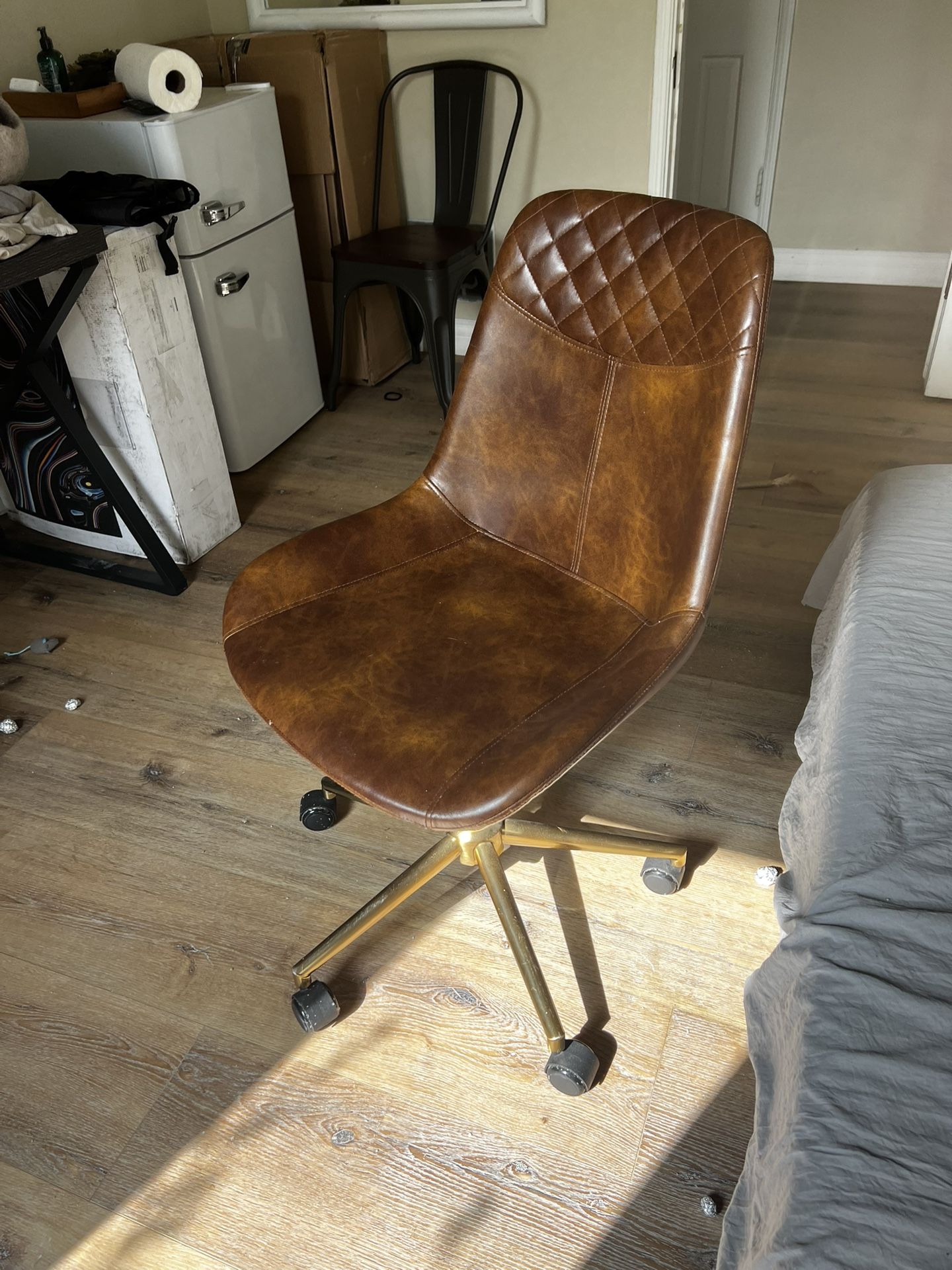 Mid-Century Modern Leather Desk Chair Swivel Tilt