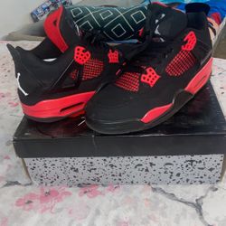 Air Jordan 4 Retro