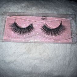 Lashes
