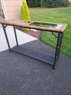 Couch table