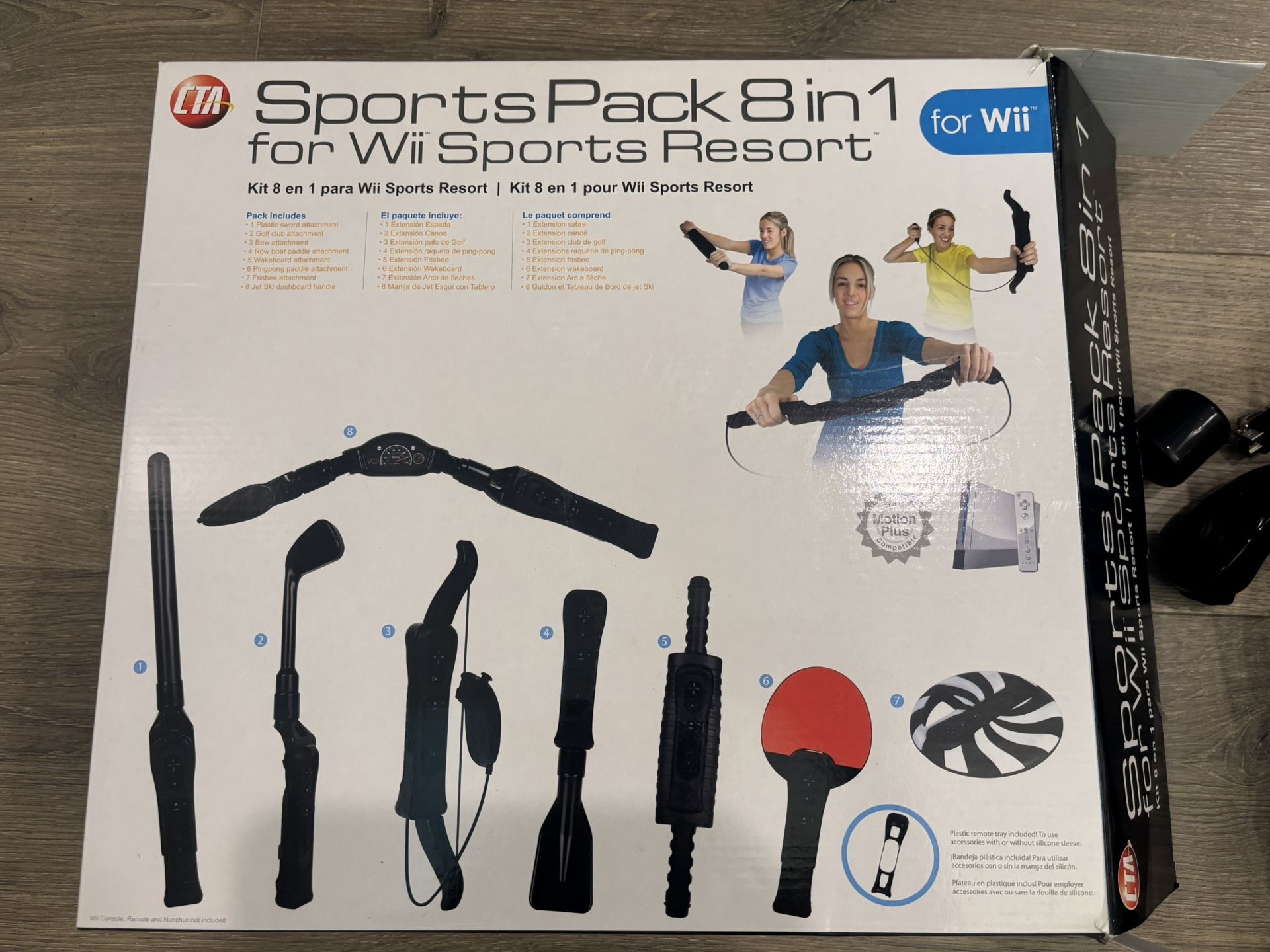 CTA Cta Digital Nintendo Wii 8-in-1 Sports Pack For Wii Sport Resort (black)