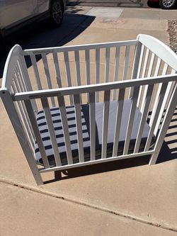 Free mini crib