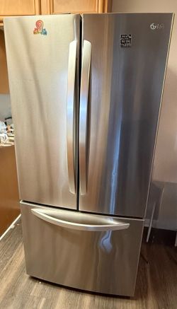 Moving Sale – LG 25 Cu Ft French Door Stainless Steel Refrigerator (Excellent Condition)