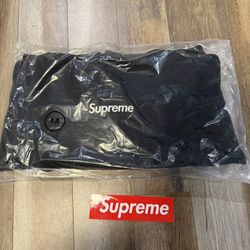 Black Supreme Box Logo Hoodie - Medium 