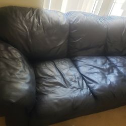 Couch Sofa 3 Cushions 