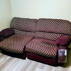 Power Reclining Loveseat 