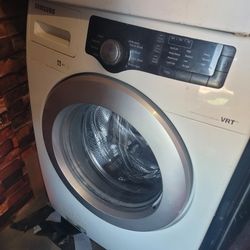 Samsung Washer + Whirlpool Cabrio GAS Dryer – $400 OBO