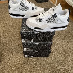 Air Jordan 4 Retro Military Black Sizes 10.5, 11 & 11.5