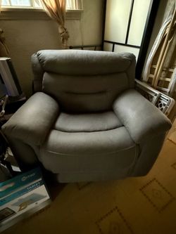 Gray Upholstered Oversized recliner