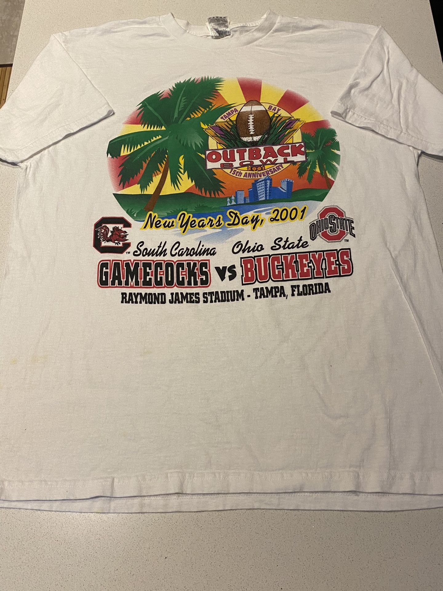 Vintage 2001 outback bowl T-shirt