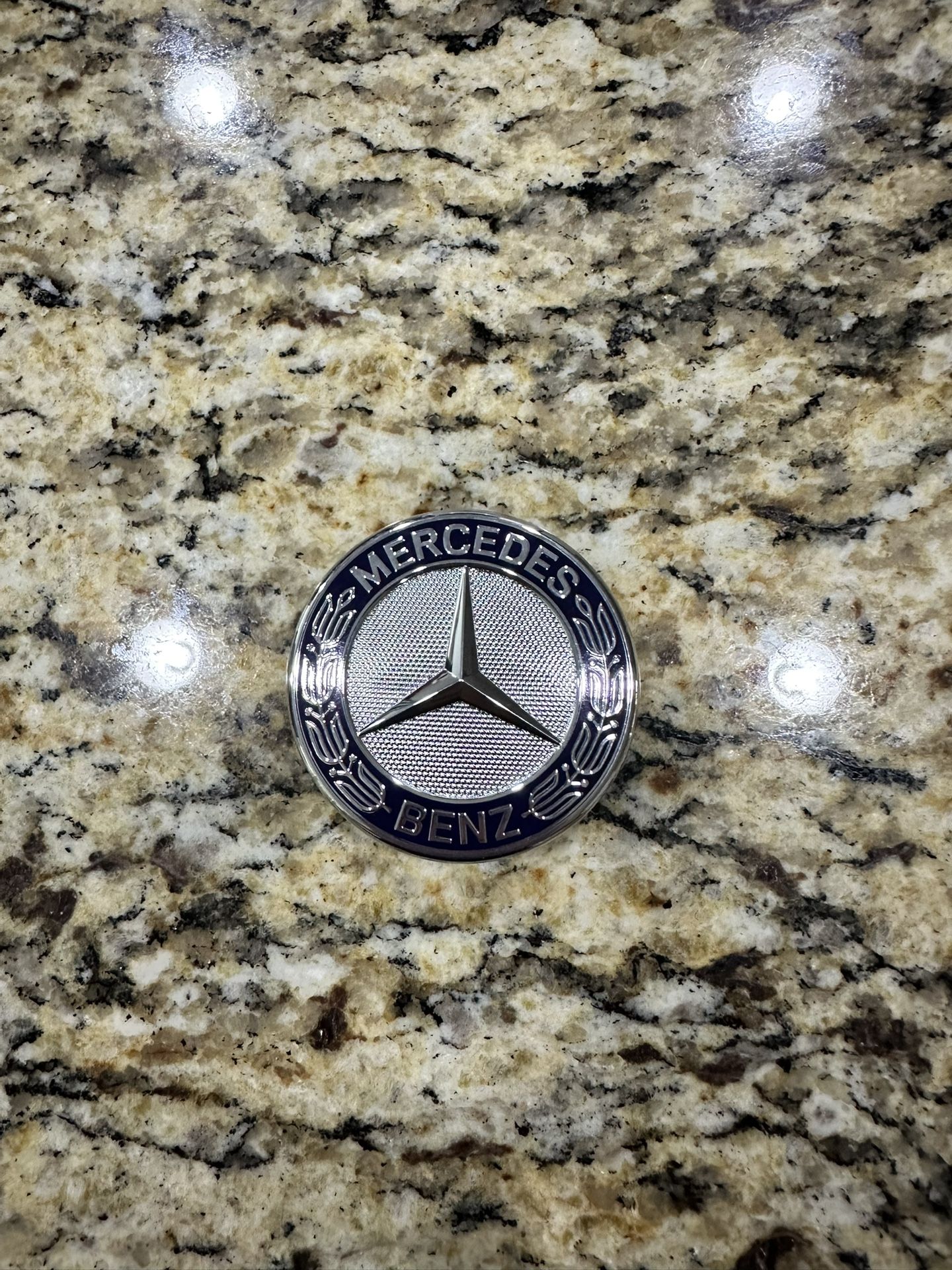 brand new Mercedes benz hood emblem