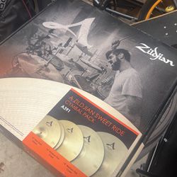Zildjian  A Cymbals - DESCRIPTION FOR DETAILS