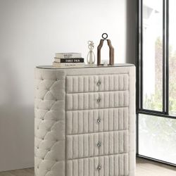 **SALE** 5-drawer Upholstered Bedroom Chest of Drawers Ivory! 
