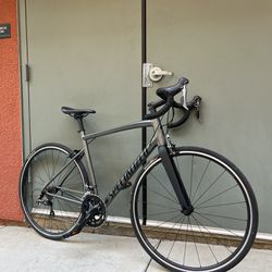 Specialized Allez Road Bike (56cm)