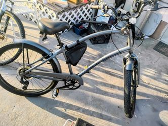 26 in Hyper Commute cruiser beautiful bike