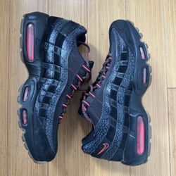 Nike Air max 95 Black/infrared 10.5 size