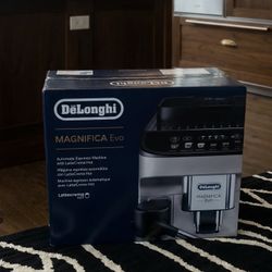 De’Longhi Magnifica Evo Automatic Espresso Machine – NEW IN BOX