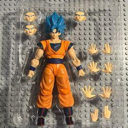 SH Figuarts SSGSS Son Goku (kitbash)