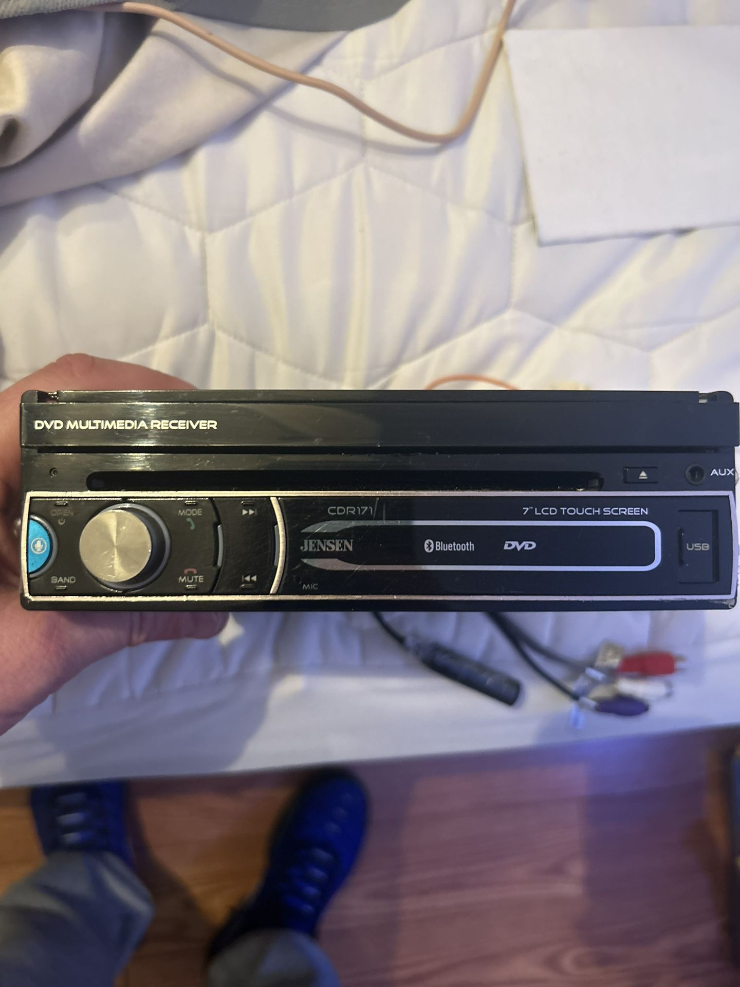 Jensen 7in In Dash Tv 200 Watts 50x4