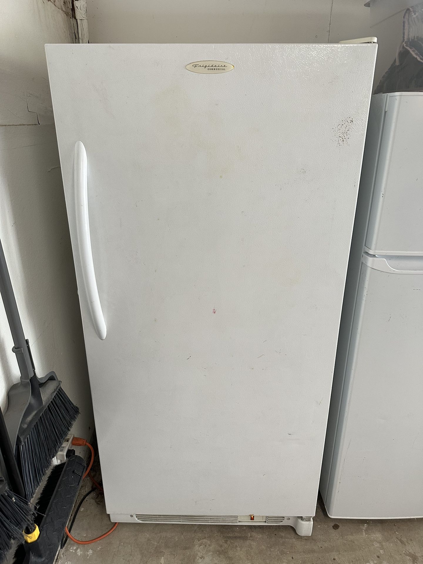 Frigidaire 16 cu. ft. Upright Freezer