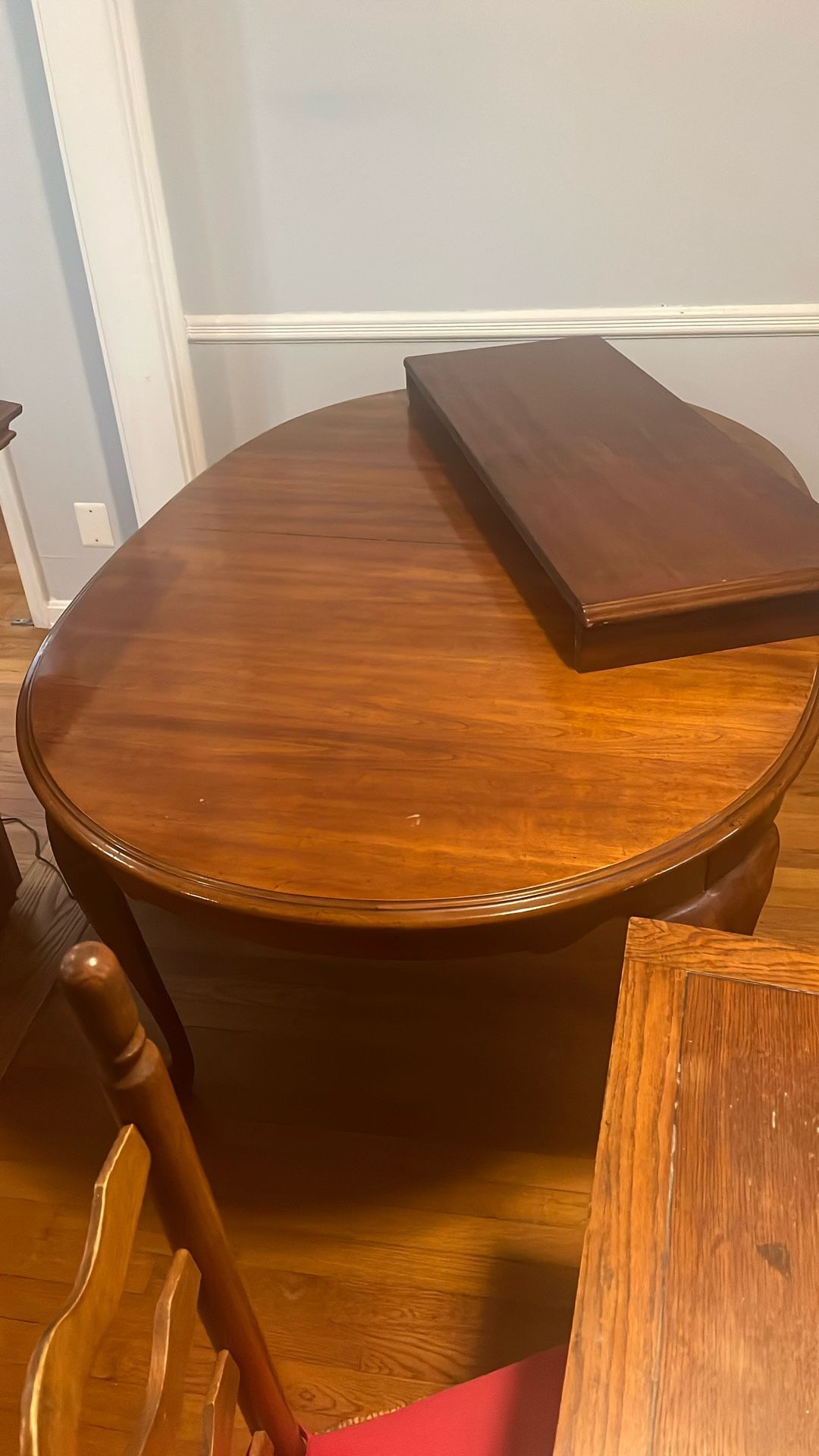 Dining Room Table 