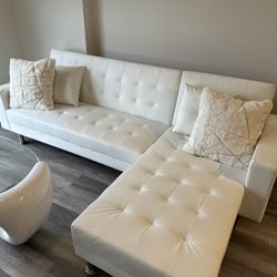 ALL WHITE sectional w/ Sofa Bed Function ✔️🤍🖤