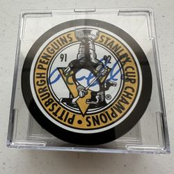 MARIO LEMIEUX SIGNED PITTSBURGH PENGUINS AUTOGRAPHED PUCK IN CASE W/COA XL 846