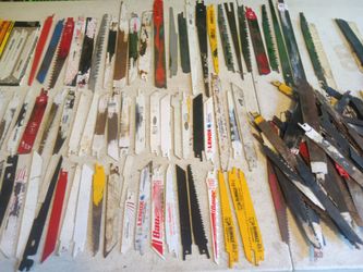 Reciprocating tools saw blades bundle