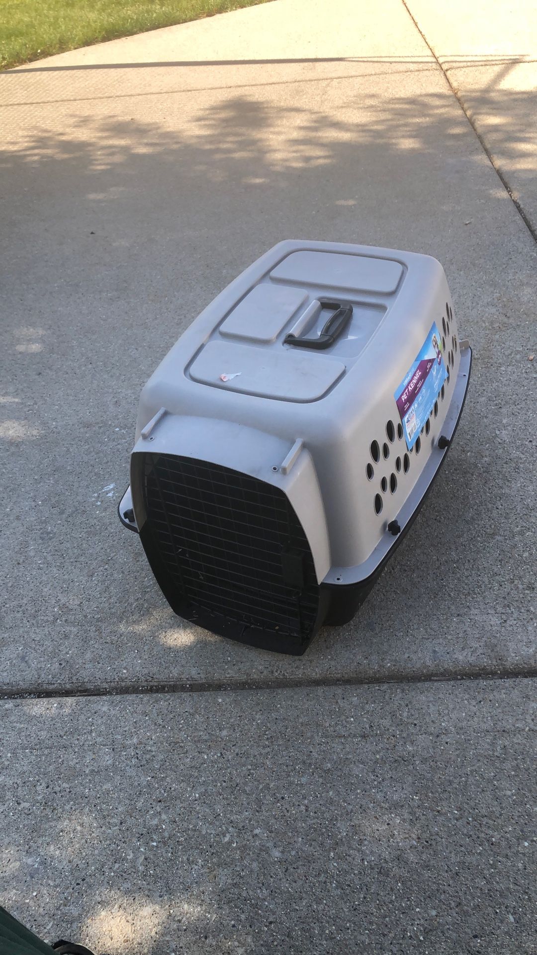 Pet Carrier 26.2”L x 18.6” W ”l X 16.5” H