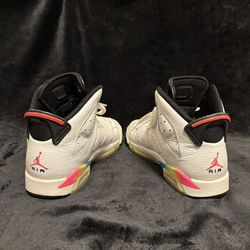 Air Jordan 6 Retro GS “Pink Flash”