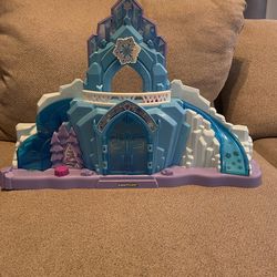 Fisher Price Little People Frozen Castle