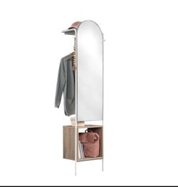 Wall mount storage unit with Mirror