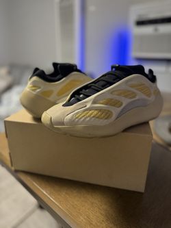 adidas Yeezy 700 V3 Mono Safflower