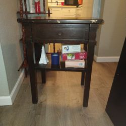 350 OBO NightStand That Goes W/ Trendle Bed And Full Frame