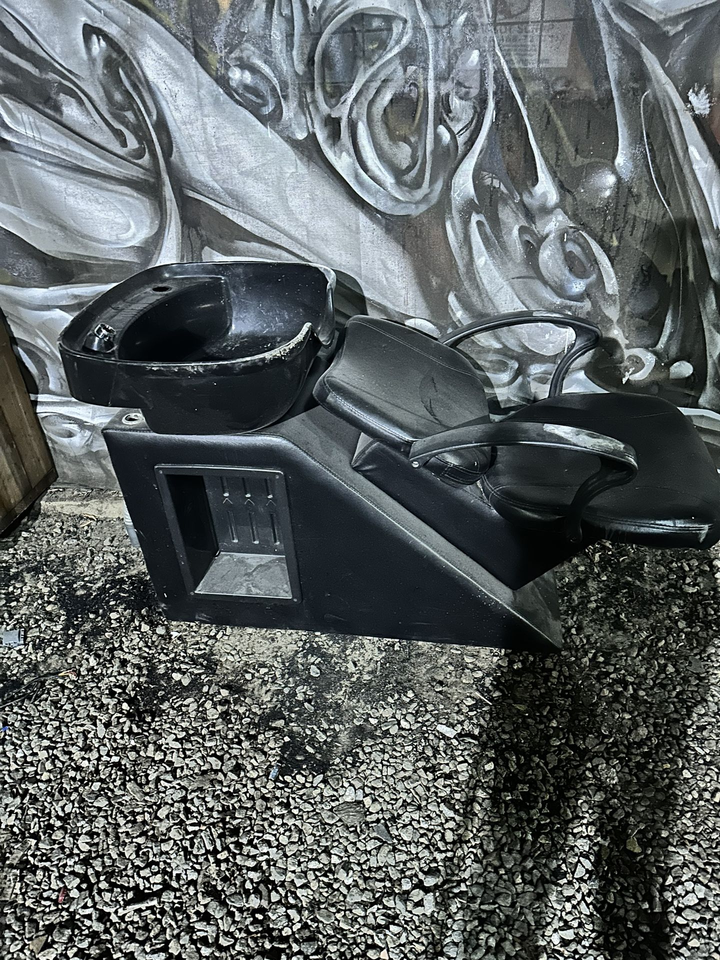 Hair Wash Station